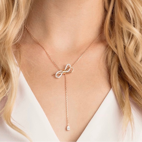 PRICED2SELL!! Authentic Swarovski, Necklace (MATCHING BOW RING ALSO AVAILABLE) - Picture 4 of 4